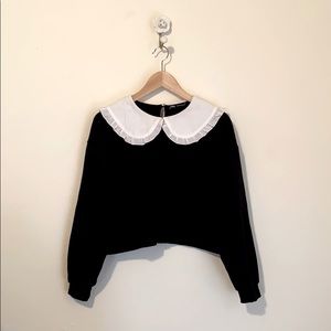 ZARA Cropped black sweatshirt w/ Victorian collar